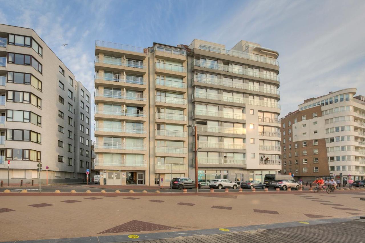 Appartementen Op De Zeedijk In Knokke Op De 3E En 4E Verdieping Van Logie Marie מראה חיצוני תמונה