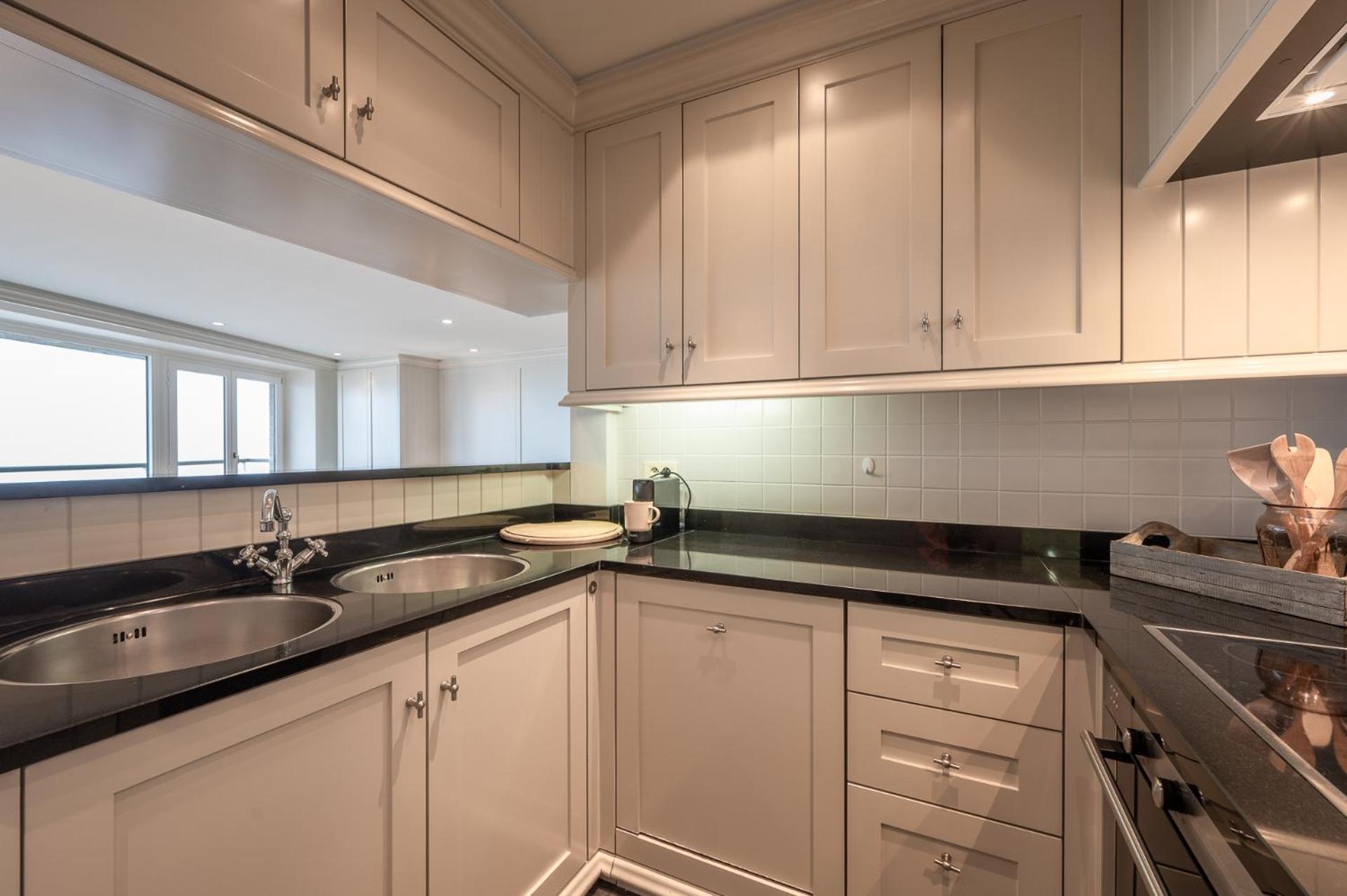 Appartementen Op De Zeedijk In Knokke Op De 3E En 4E Verdieping Van Logie Marie מראה חיצוני תמונה