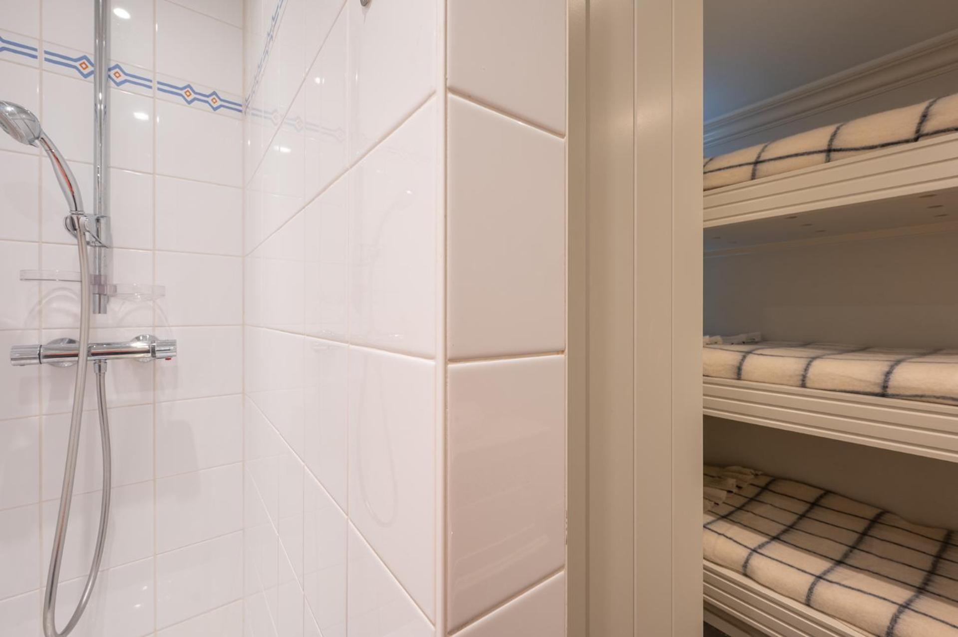 Appartementen Op De Zeedijk In Knokke Op De 3E En 4E Verdieping Van Logie Marie מראה חיצוני תמונה