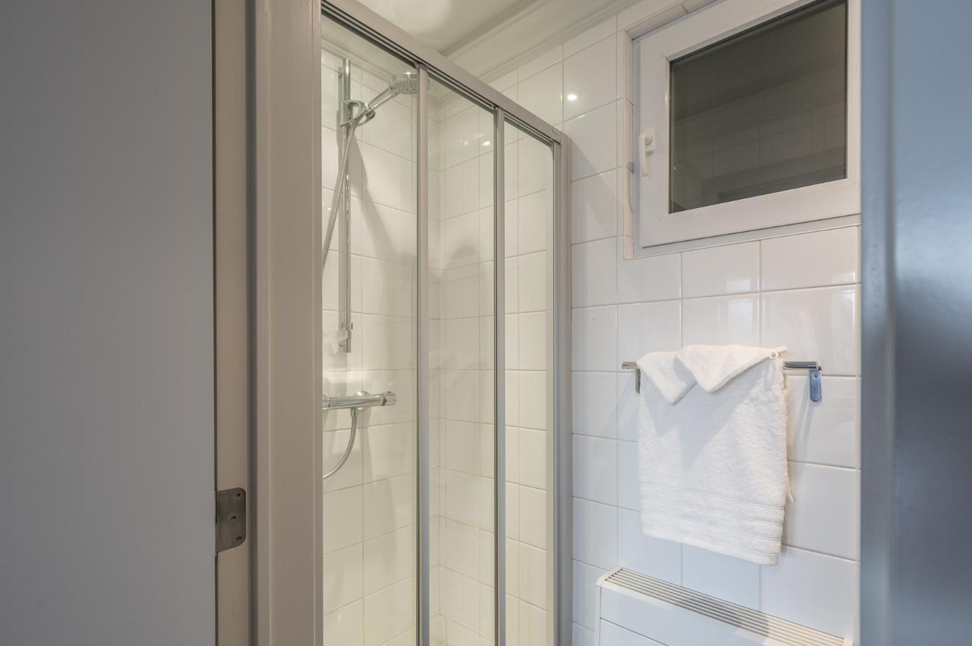 Appartementen Op De Zeedijk In Knokke Op De 3E En 4E Verdieping Van Logie Marie מראה חיצוני תמונה